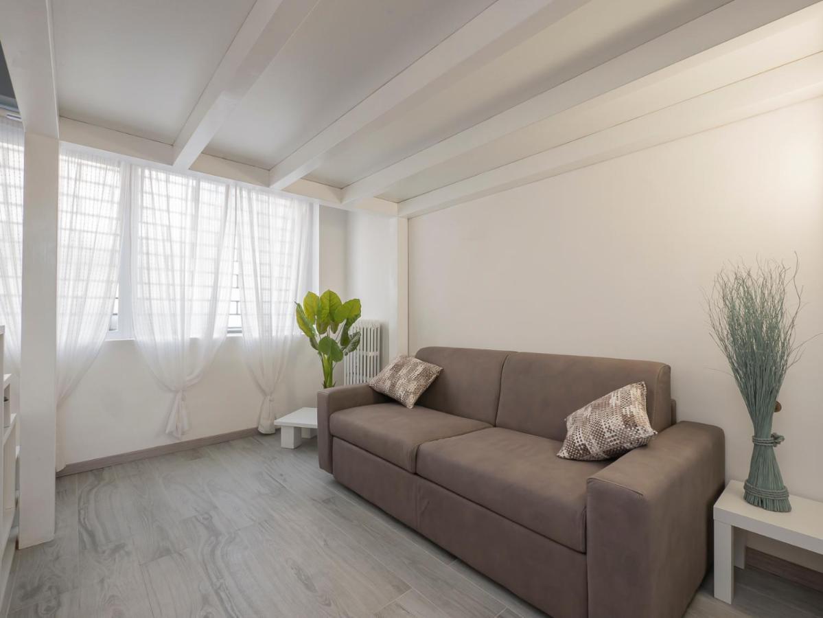 I Host Apartment - Neera 22 Милан Экстерьер фото